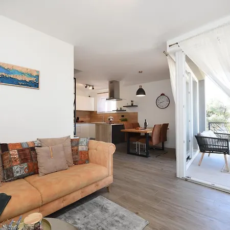 Apartment Feel Good &