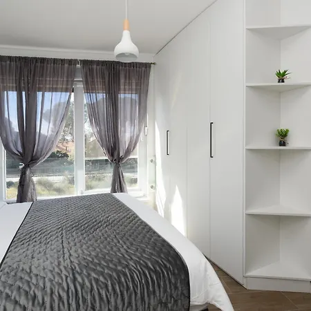 דירה Feel Good & *