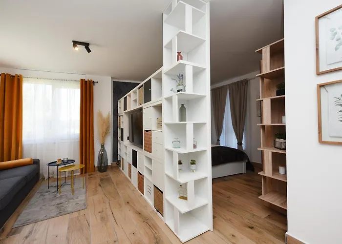 דירה Feel Good & *