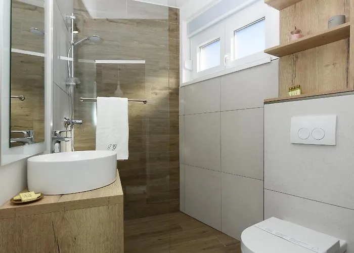 דירה Feel Good & *